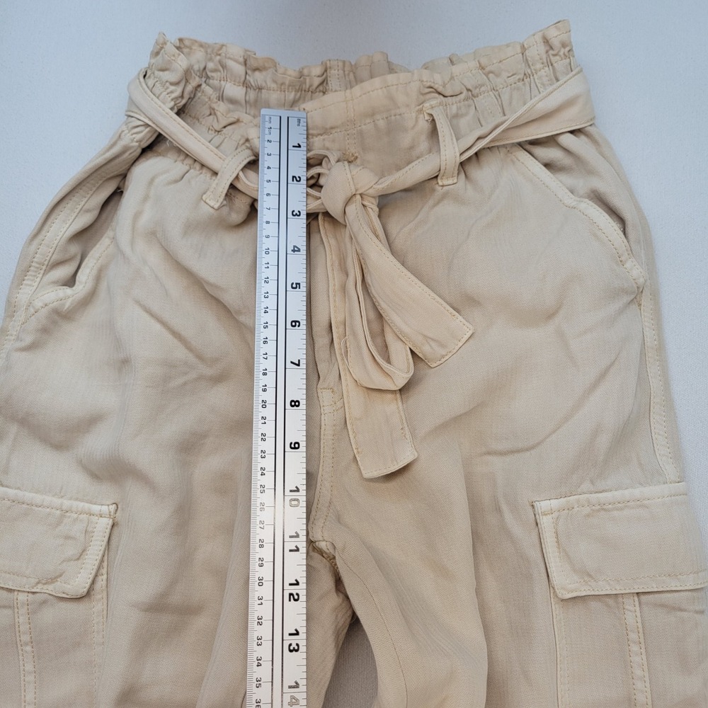 American Eagle Cargo Joggers Womens 10 Short Tan Paperbag Waist Lyocell Utility - Picture 7 of 10